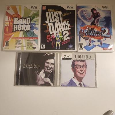 3 Wii GAMES AND PATSY CLINE/BUDDY HOLLY MUSIC ON CD