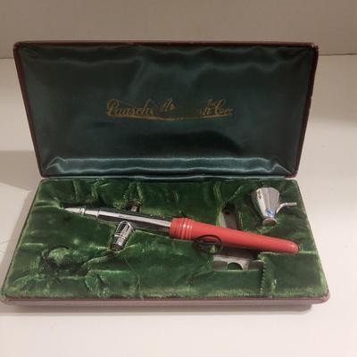 VINTAGE PAASCHE AIRBRUSH