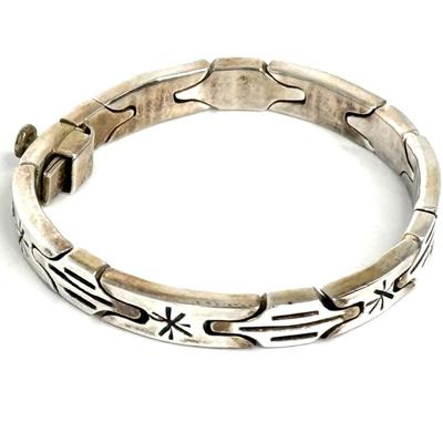 Vintage Sterling Silver .925 Bracelet with Star Design