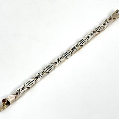 Vintage Sterling Silver .925 Bracelet with Star Design