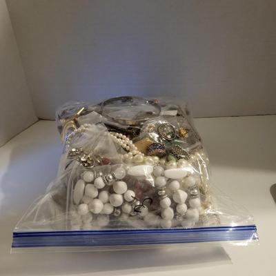 3 POUNDS OF WEARABLE BULK JEWELRY