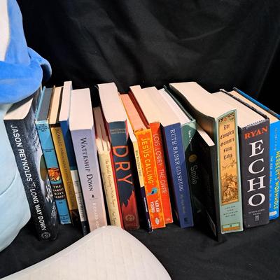 Wonderful Giant Pokemon Penguin, Shaquille, Penny Skateboard, Monopoly & More! (1020-SD)