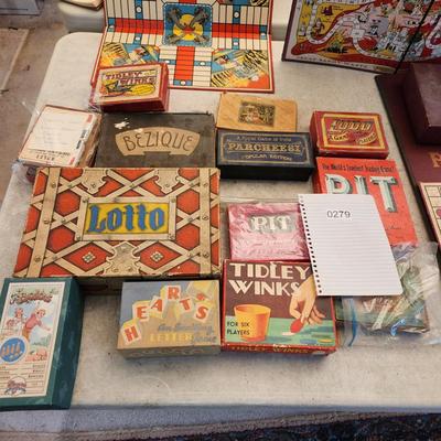 Large Lot of Board Games Pit, Lotto, Hearts, Parcheesi, Sorry, Tidley Winks, Wonderful Game of Oz Board