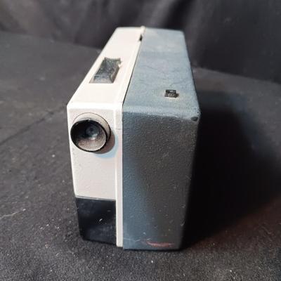 KODAK M4 INSTAMATIC MOVIE CAMERA