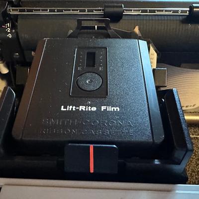 Smith Corona Memory Correct 300 - Tested