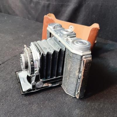 KODAK SIX-20 DUO FOLDING CAMERA