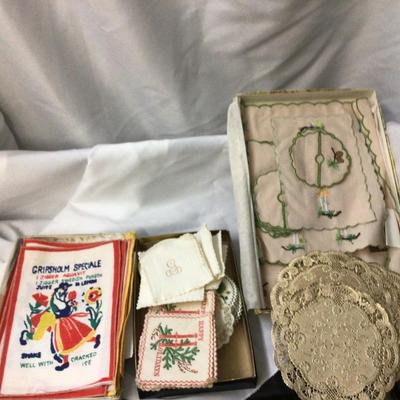 Vintage Linen Lot
