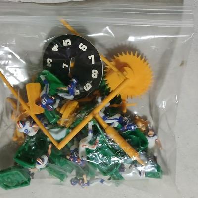 Vintage metal Working Super Bowl NFL Electric Football Original Box Super Bowl