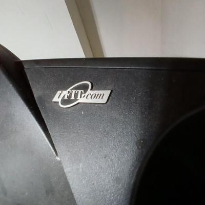 Nice pro-form 860 Quiet treadmill Spacesaver! Working condition