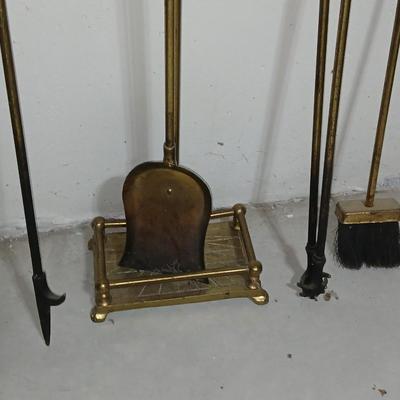 Fireplace tool set with storage caddy