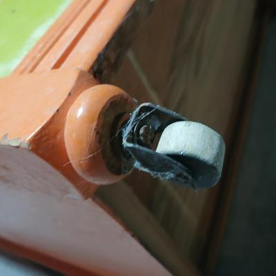 Vintage art deco 3 drawer chest of drawers