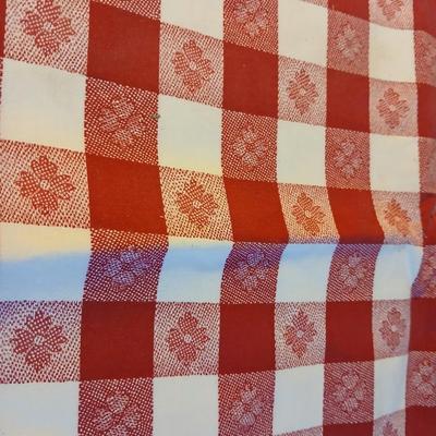 Vintage Stanley thermos A-94 4DH complete with igloo drink cooler - table cloth and insulated lunch bags