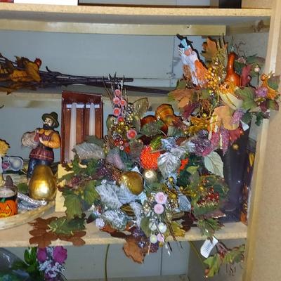 Thanksgiving - Fall & a little Halloween Decorations with Arthur Court salad serving spoons