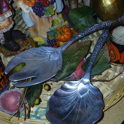 Thanksgiving - Fall & a little Halloween Decorations with Arthur Court salad serving spoons