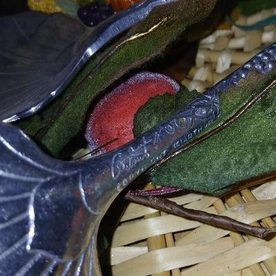 Thanksgiving - Fall & a little Halloween Decorations with Arthur Court salad serving spoons