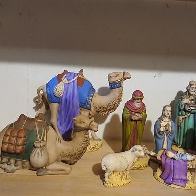 Wonderful Large Vintage Holland Mold Nativity set - Christmas Heirloom!