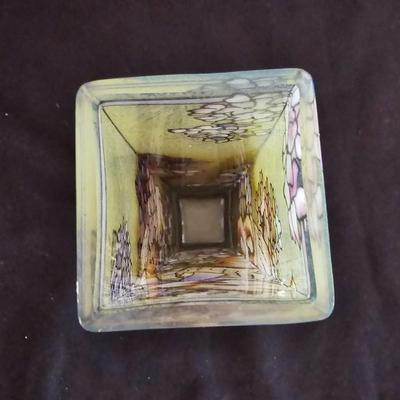 Large art deco glass bowl / vase - vase with bear on it and two candles