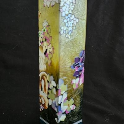 Large art deco glass bowl / vase - vase with bear on it and two candles