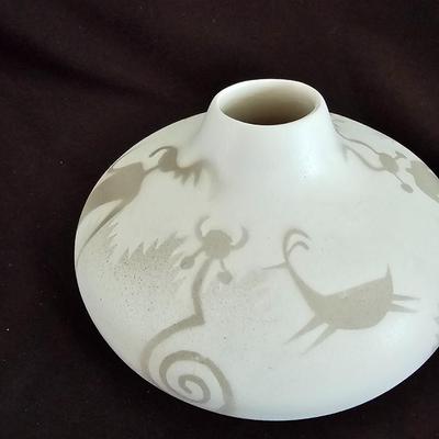 Two Matching Original hand-painted Native American Hozoni Pottery Signed