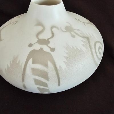 Two Matching Original hand-painted Native American Hozoni Pottery Signed