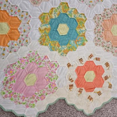 STUNNING Handmade Quilt Large Vintage 30's Flower Garden Mosaic Antique Quilt