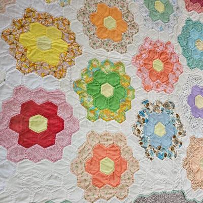 STUNNING Handmade Quilt Large Vintage 30's Flower Garden Mosaic Antique Quilt