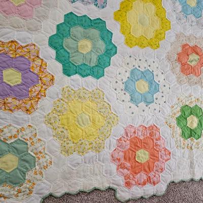 STUNNING Handmade Quilt Large Vintage 30's Flower Garden Mosaic Antique Quilt