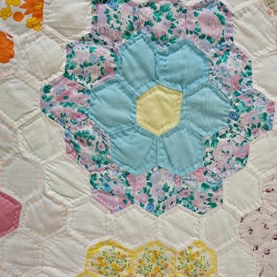 STUNNING Handmade Quilt Large Vintage 30's Flower Garden Mosaic Antique Quilt