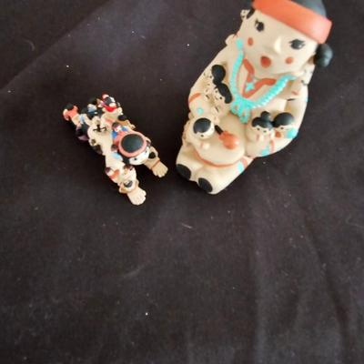 Cleo Teissedre Native American Storyteller w 8 Children Sculpture Figurine and smaller storyteller figure