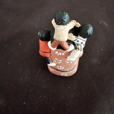 Handmade Pueblo Pottery Storyteller Figurine 7 Children with smaller storyteller