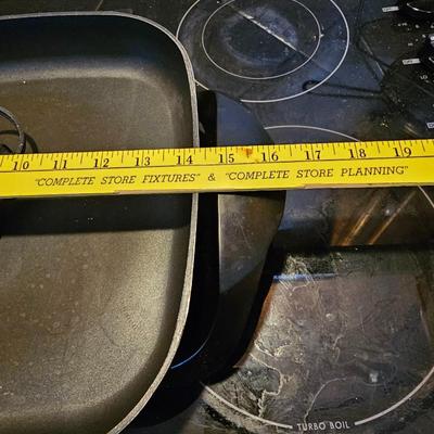 Electric skillet and electric griddle