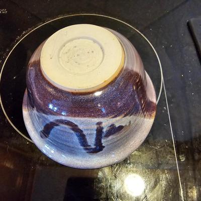 Clay pottery bowl and pie plate