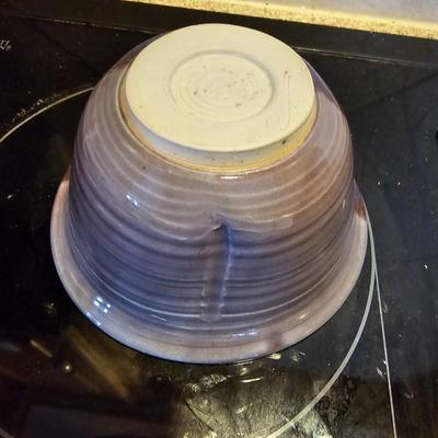 Clay pottery bowl and pie plate