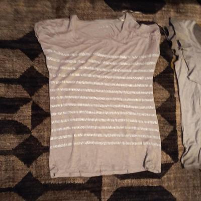 LADIES CLOTHES SIZE MEDIUM
