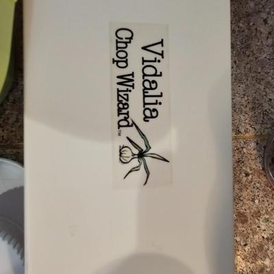 Vidalia chop wizard with attachments - new Dish soap dispenser - measuring cup and other kitchen necessities