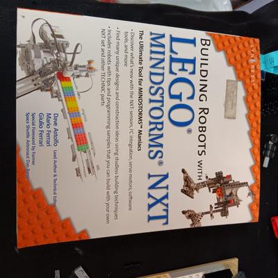 LEGO MINDSTORMS CREATE ROBOTIC INVENTIONS