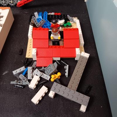 LEGO MINDSTORMS CREATE ROBOTIC INVENTIONS