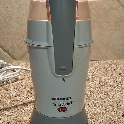 Small food chopper and coffee grinder
