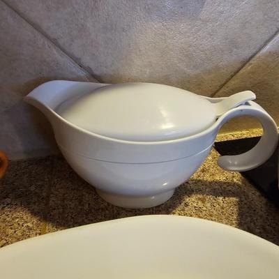 George foreman grilling machine with pottery garlic storage- plastic gravy boat and more