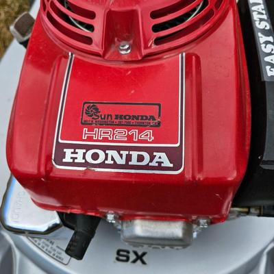 Tested & running Honda HR 214 SX Self-propelled Lawn Mower with grass collector bag