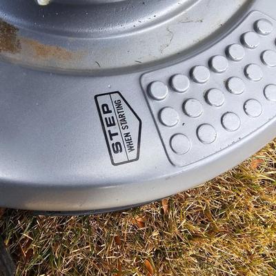 Tested & running Honda HR 214 SX Self-propelled Lawn Mower with grass collector bag