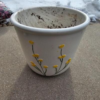 Decorative Ceramic flowerpots with seed packets and more