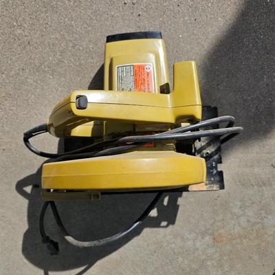 Black & Decker 7 1/4" Circular saw