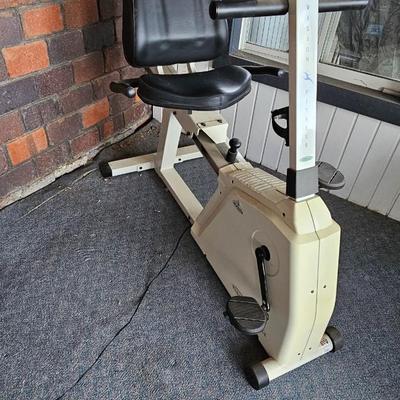 R2200 vison fitness stationary bike