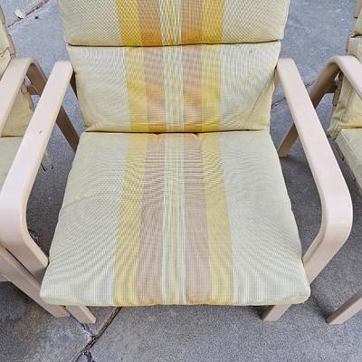 Outdoor patio table with 4 cushioned chairs