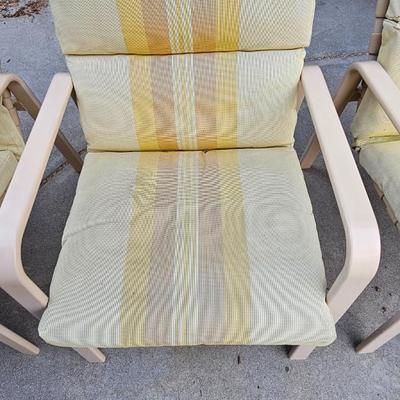 Outdoor patio table with 4 cushioned chairs