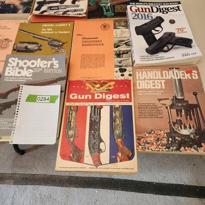 Gun Books Lot Shooters Bible Gun Digest Gunsmithing Firearms and Others