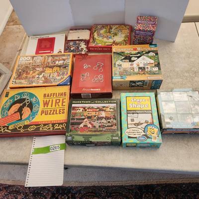 Lot of Puzzles and Games Wire Puzzles Where the Wild Things Are