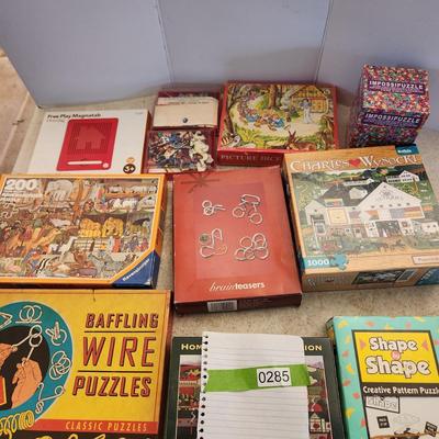 Lot of Puzzles and Games Wire Puzzles Where the Wild Things Are
