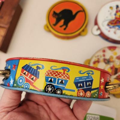 Lot Vintage Tin Litho Tambourines and Drum Kirchof Life of the party Black Cat Ohio Art